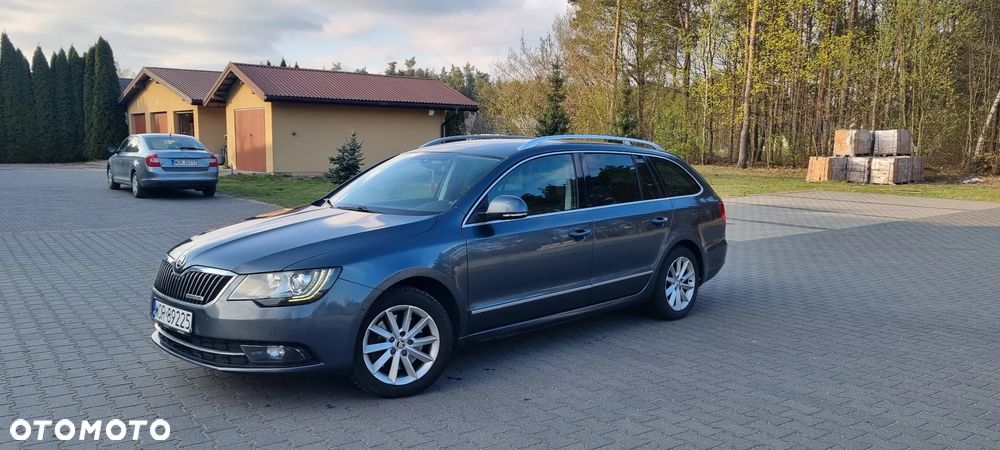 Skoda Superb 1.6 TDI Active Greenline - 6
