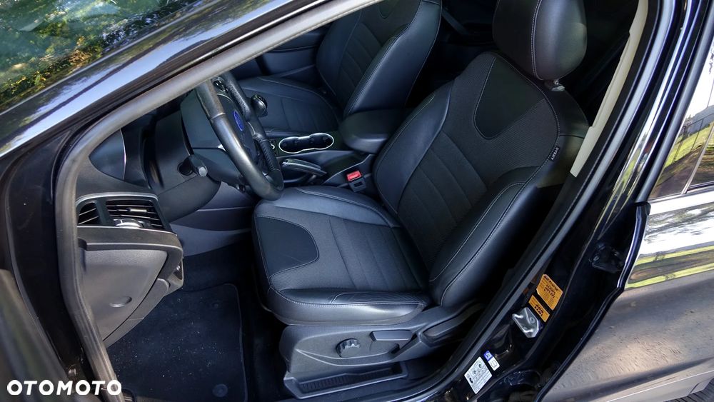 Ford Kuga 1.5 EcoBoost 2x4 Titanium - 7