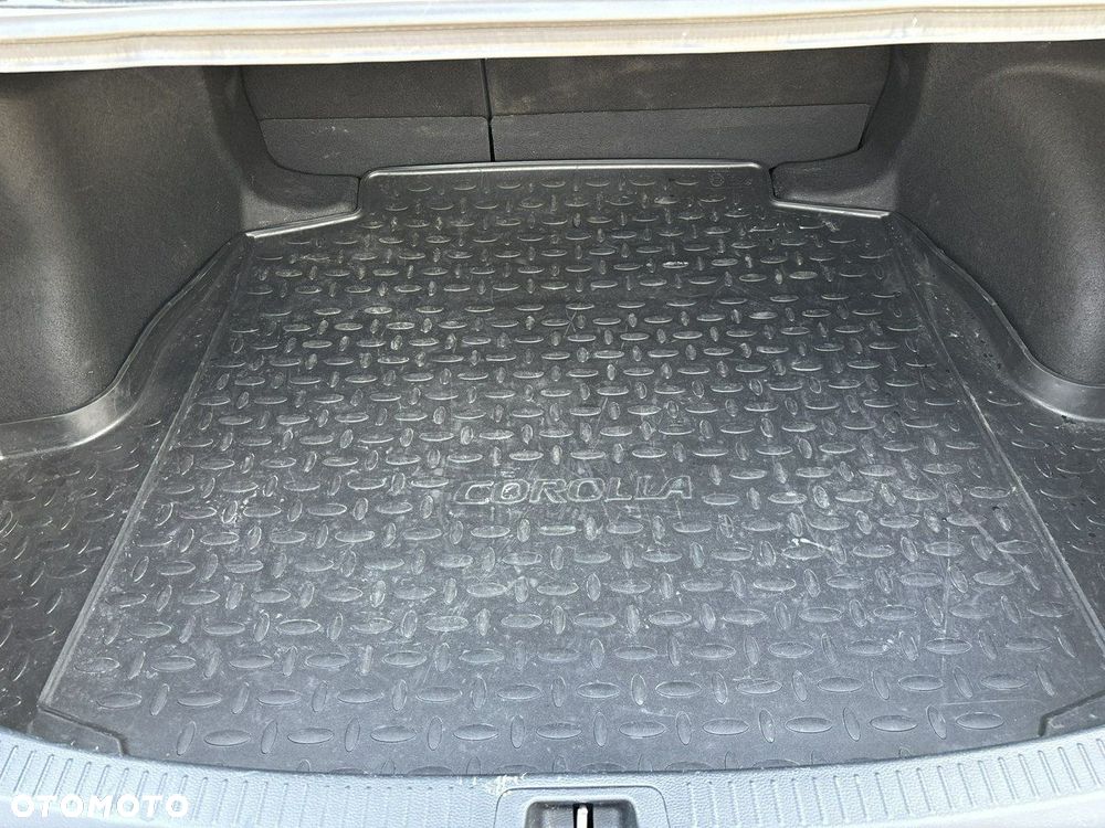 Toyota Corolla 1.5 Comfort - 14
