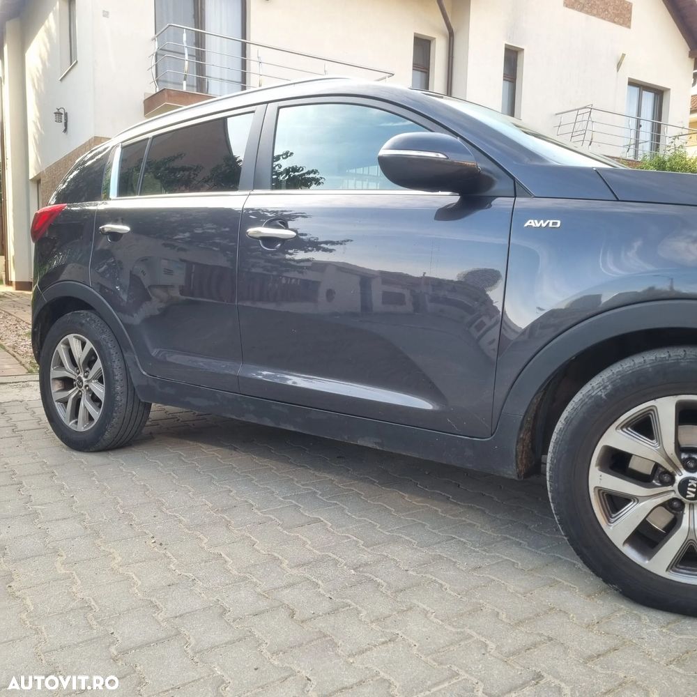 Kia Sportage 2.0 CRDI AWD Aut. Dream-Team Edition - 7