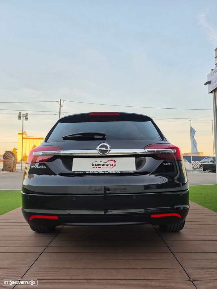 Opel Insignia Sports Tourer 1.6 CDTi Executive S/S J18 - 18