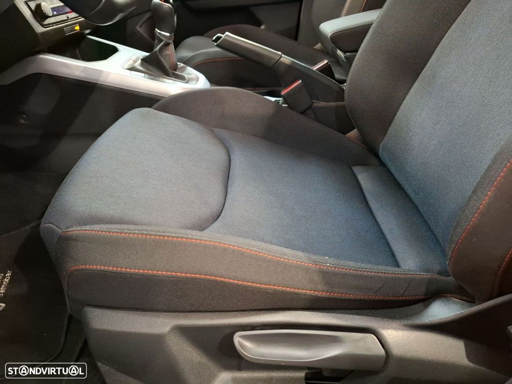 SEAT Arona 1.0 TSI FR - 27