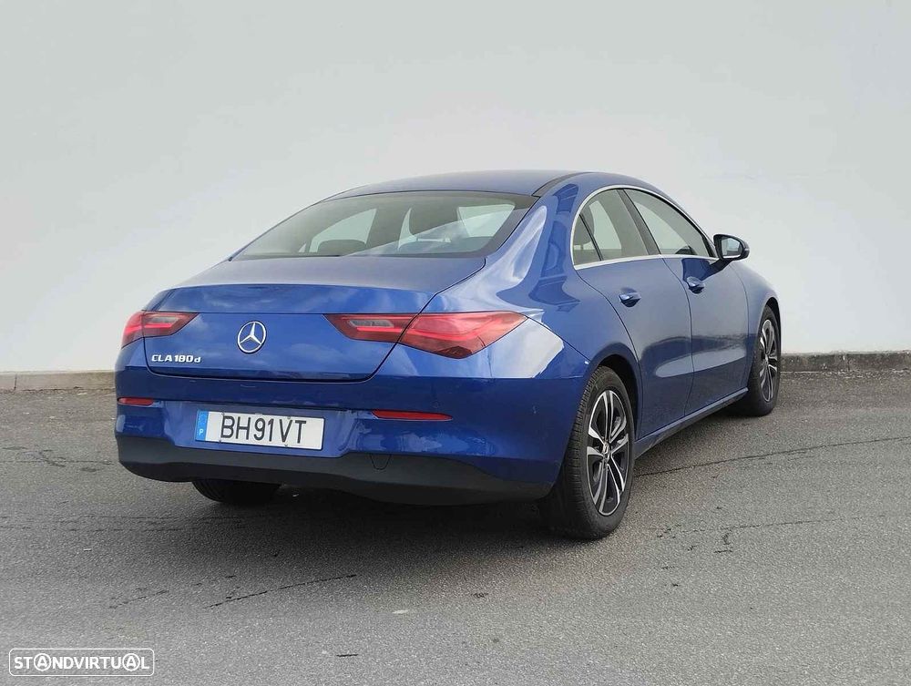 Mercedes-Benz CLA 180 d 7G-DCT Progressive - 11