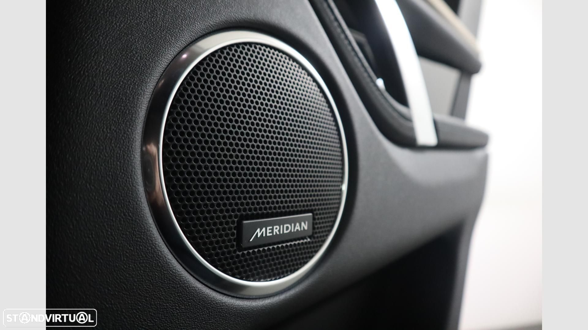 Land Rover Discovery Sport 1.5 I3 P270e AWD S - 10