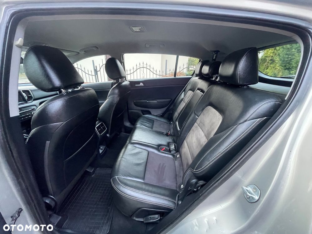 Kia Sportage 1.6 GDI 2WD Attract - 13