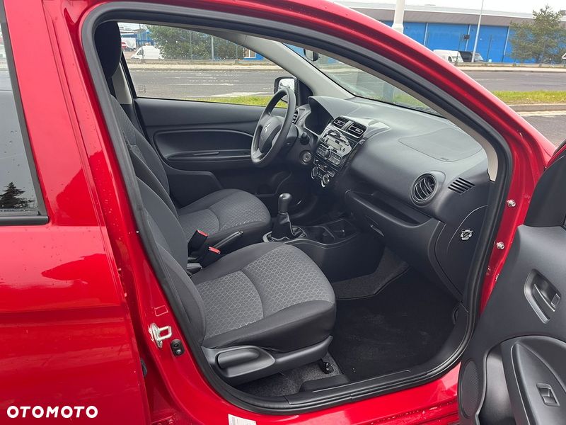 Mitsubishi Space Star - 7