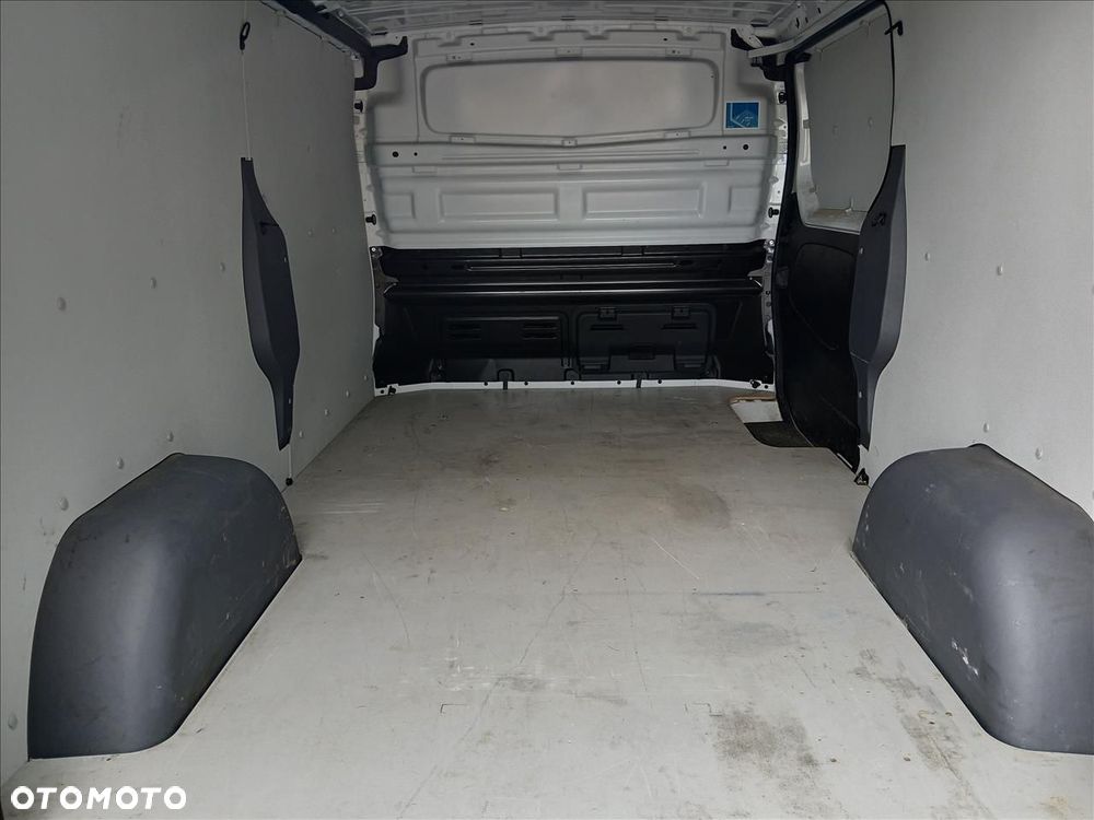 Renault trafic - 7