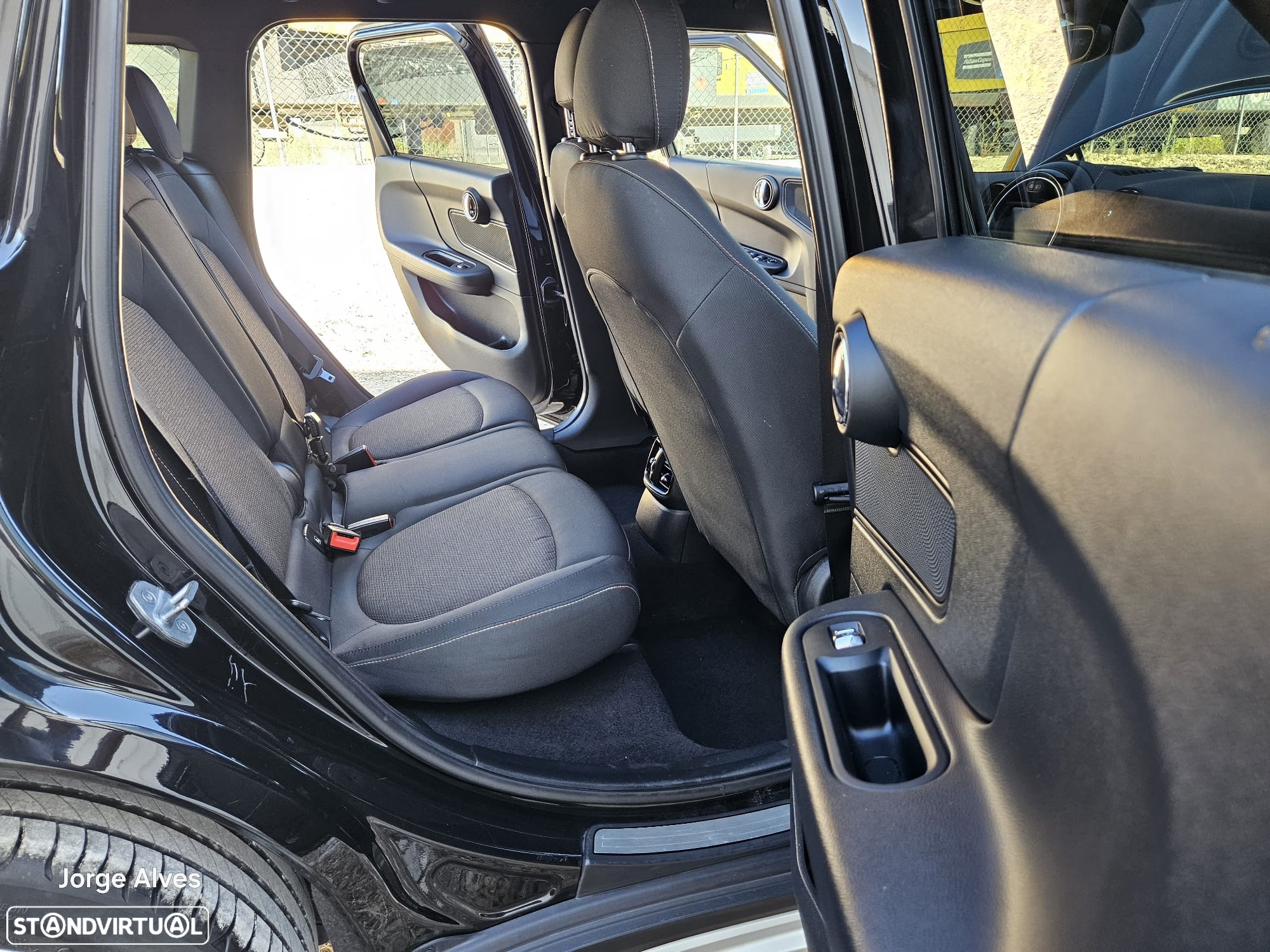 MINI Countryman One D - 16