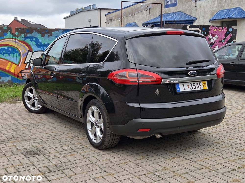 Ford S-Max - 8