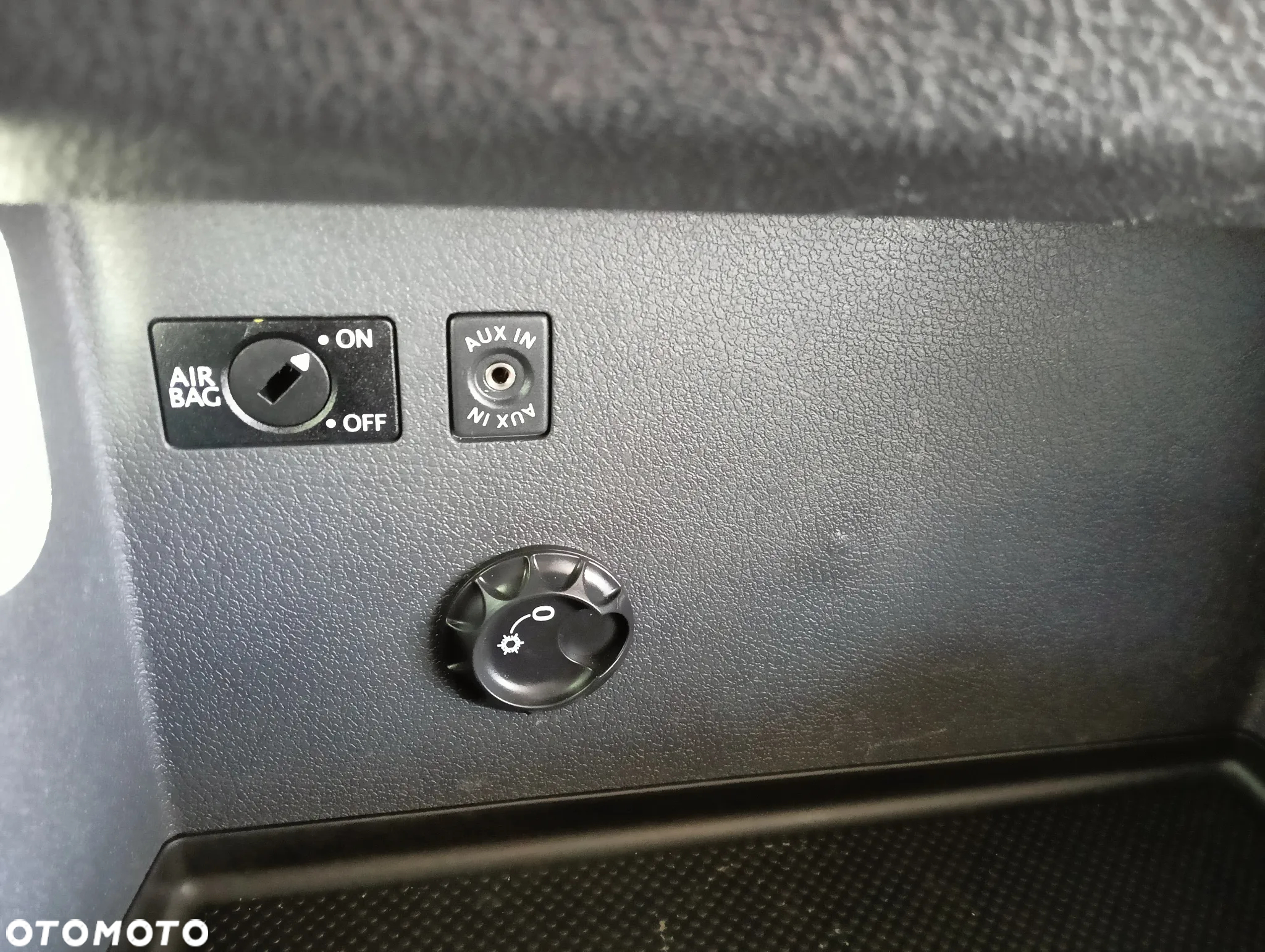 Volkswagen Caddy - 22