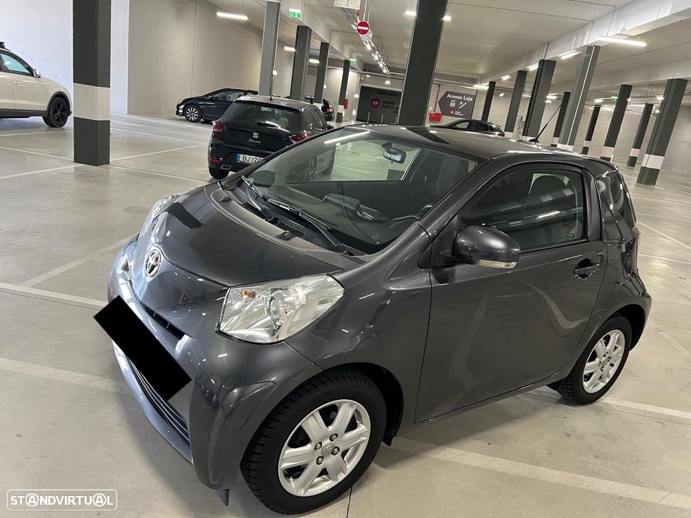 Toyota iQ 1.0 VVT-i Essential+AC - 17