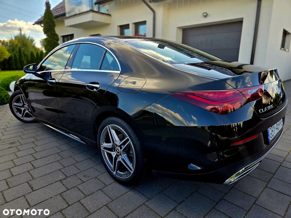Mercedes-Benz CLA - 4