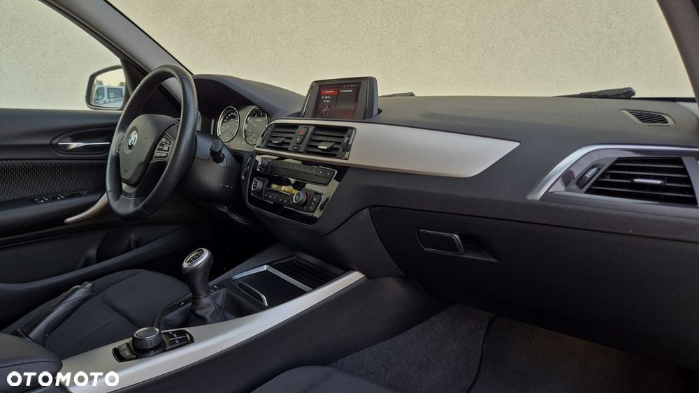 BMW Seria 1 116d Sport Line Shadow - 6
