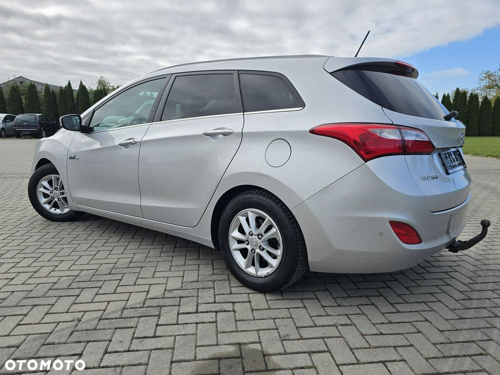 Hyundai i30 - 12