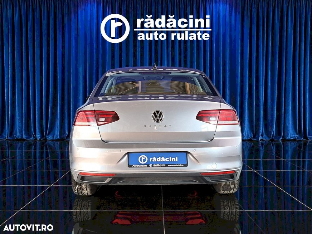 Volkswagen Passat - 8