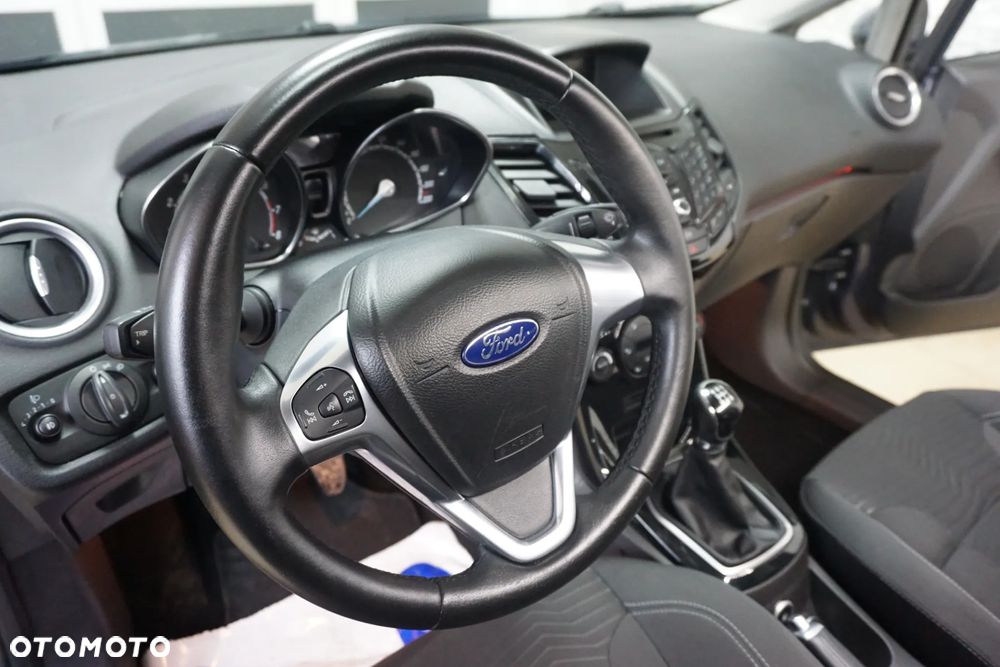 Ford Fiesta 1.4 Trend EU5 - 22