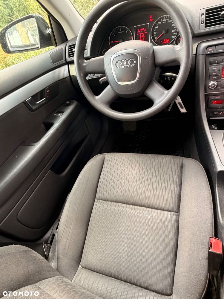 Audi A4 Limousine 2.0 TDI DPF - 18