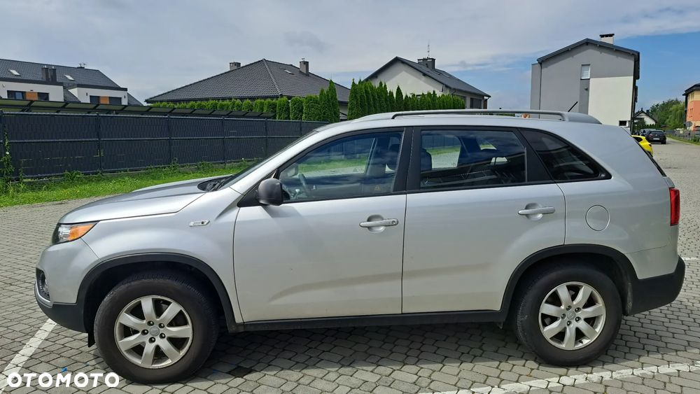 Kia Sorento 2.4 CVVT Attract - 3