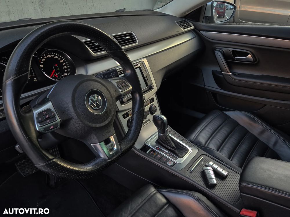 Volkswagen Passat CC - 10