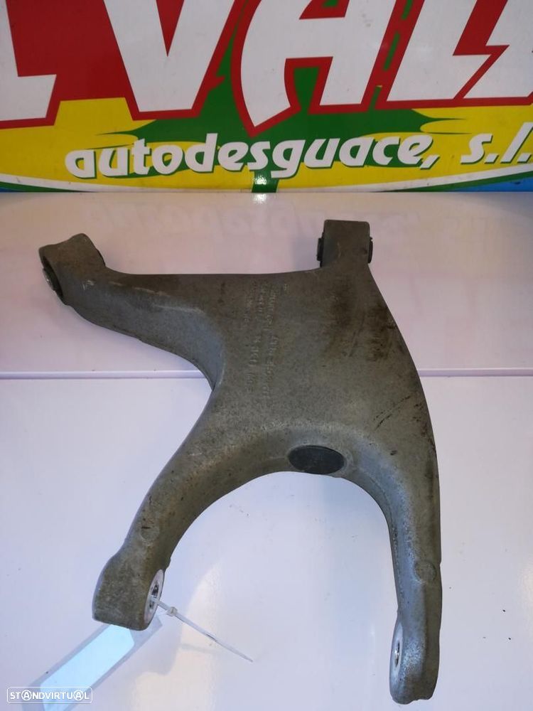 BRAÇO SUSPENSÃO INFERIOR TRASEIRO DIREITO AUDI Q5 8R - 1