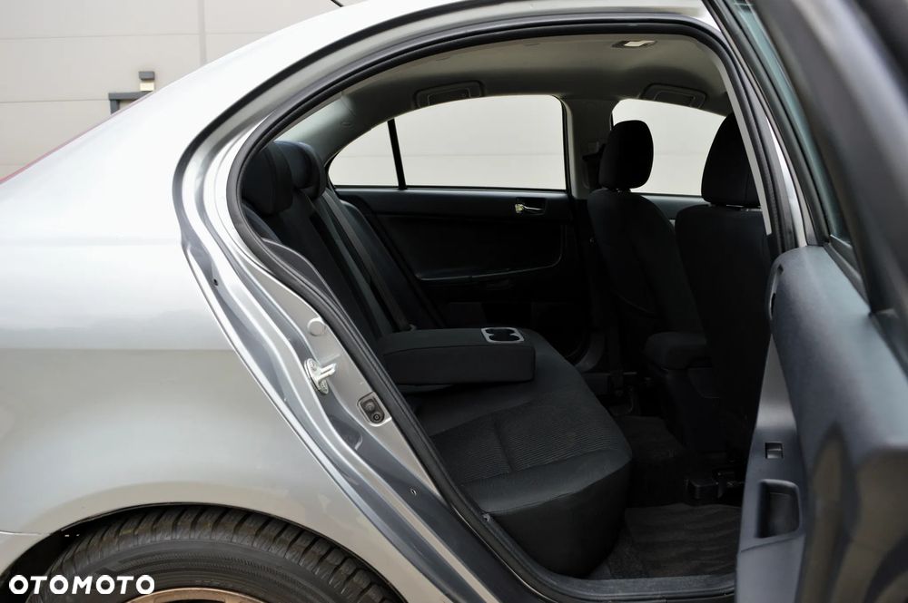 Mitsubishi Lancer 1.6 ClearTec - 12