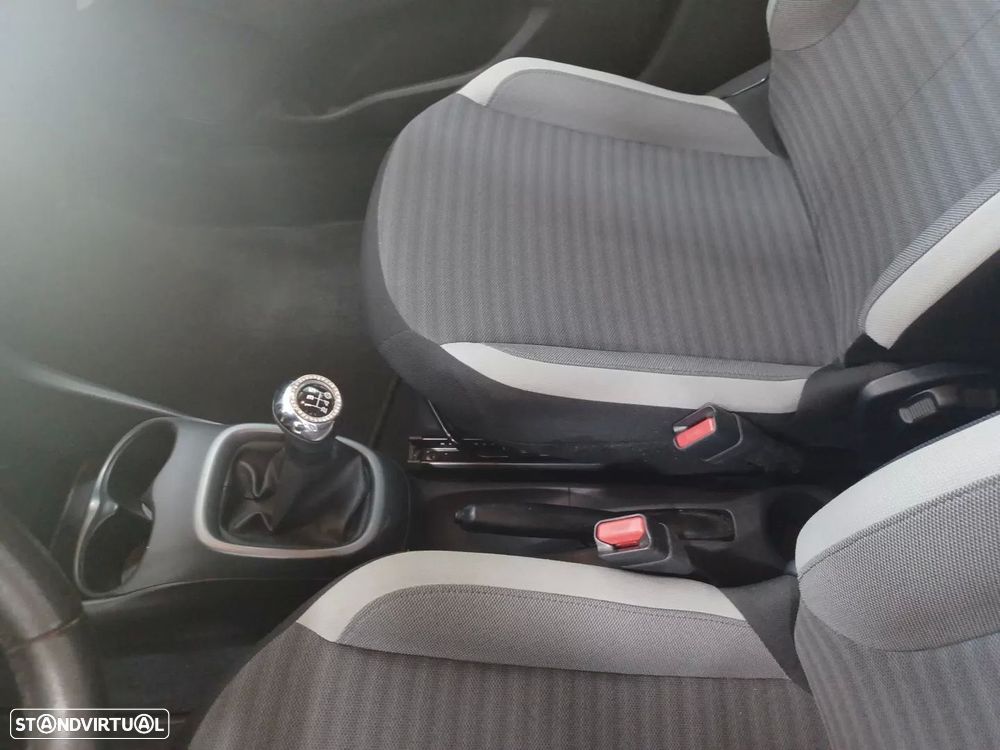Toyota Aygo 1.0 X-Play+X-Touch - 16