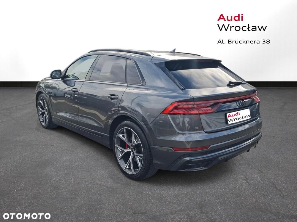Audi Q8 - 6