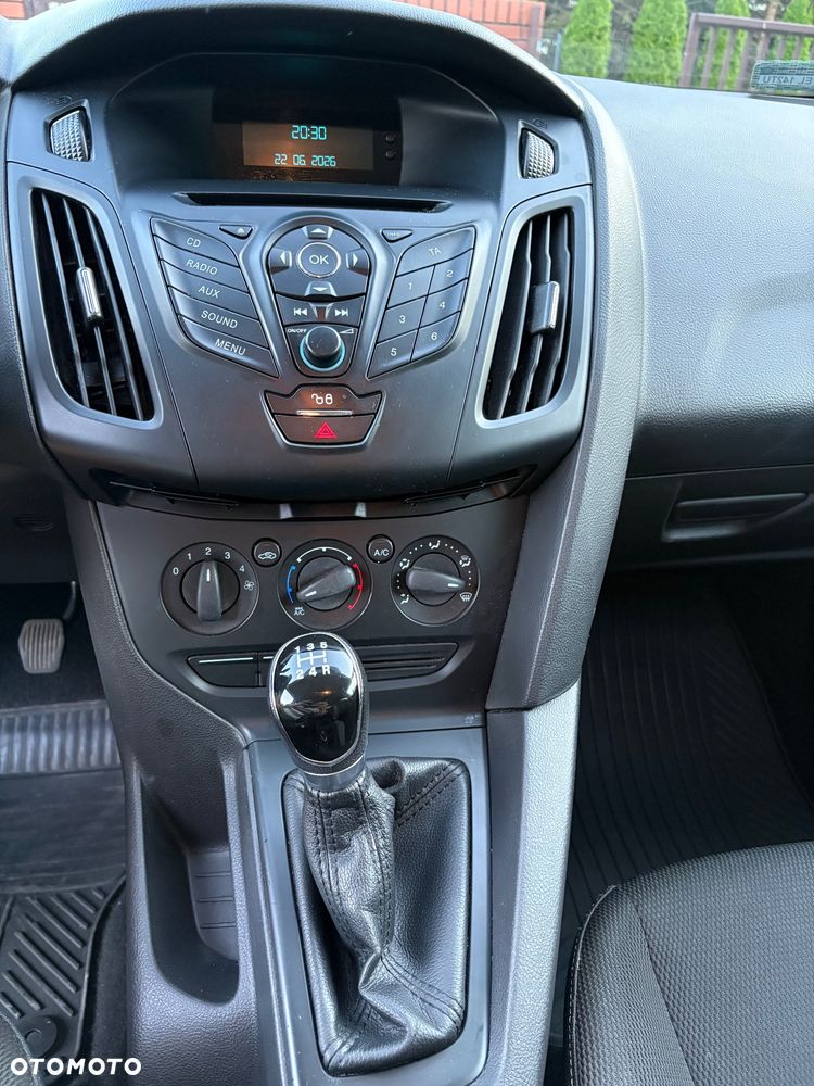 Ford Focus 1.6 Trend - 5
