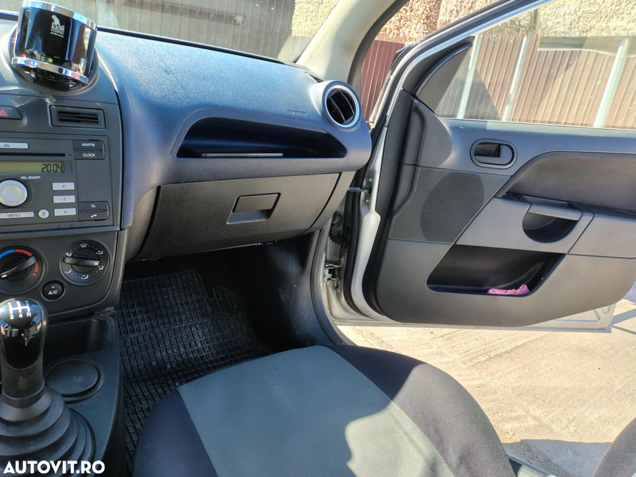 Ford Fiesta - 4