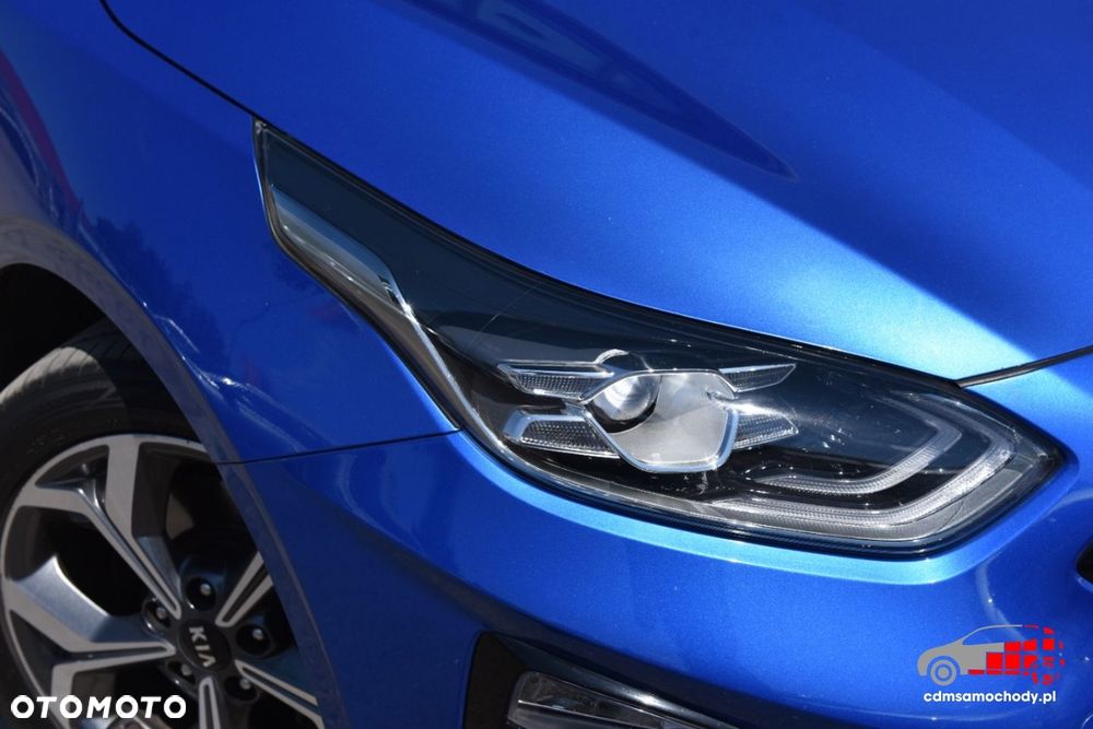 Kia Ceed - 13
