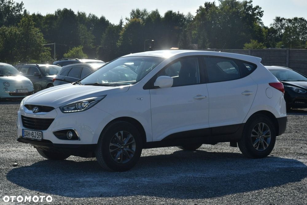 Hyundai ix35 1.6 2WD Fifa World Cup Edition - 3