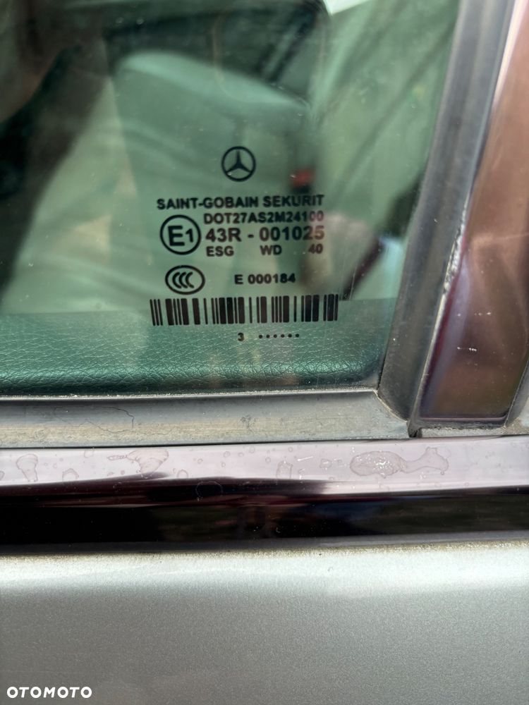 Mercedes-Benz Klasa E 200 CDI Classic DPF - 26