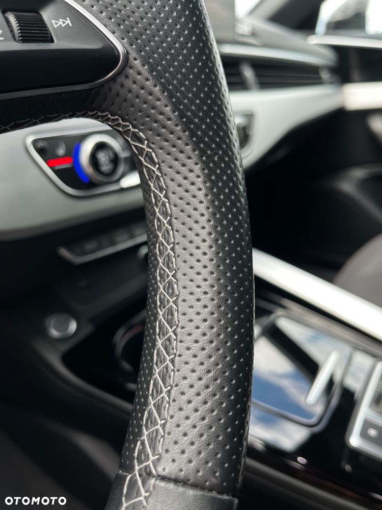 Audi A4 Avant 35 TFSI mHEV S tronic - 23