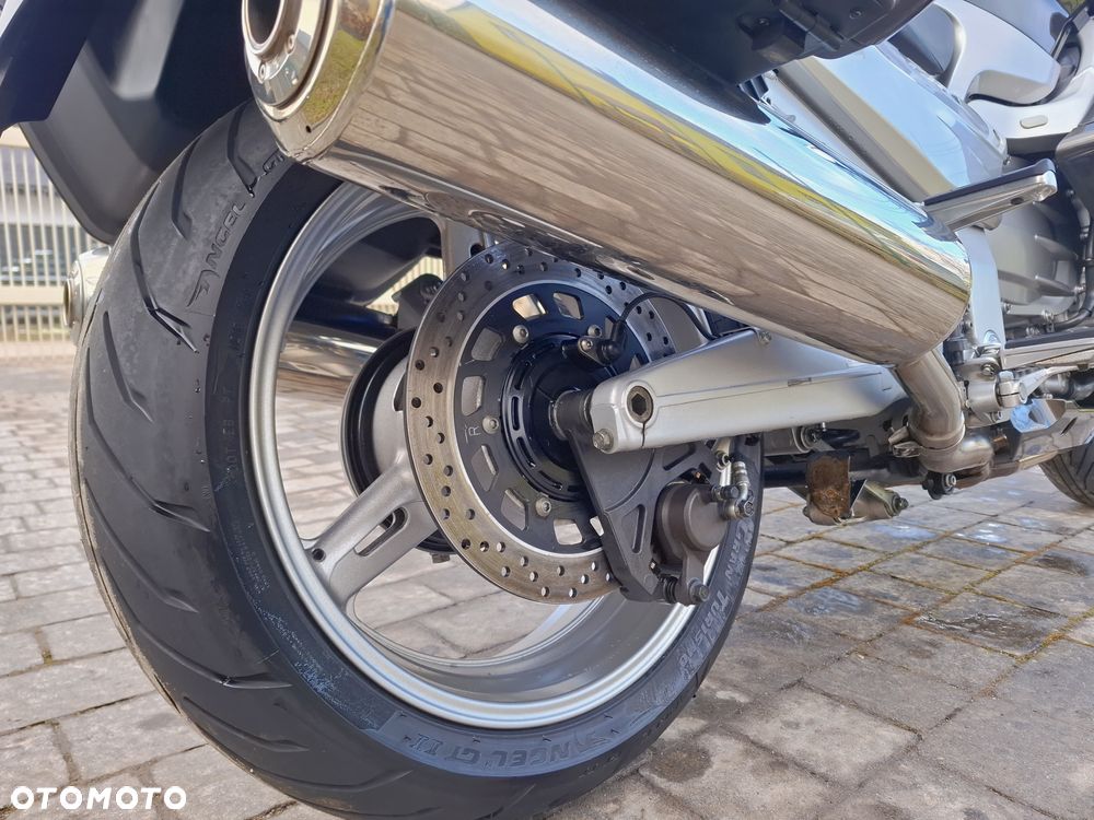 Yamaha FJR - 33