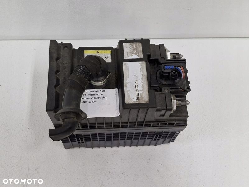 FIAT PANDA III 3 500 LIFT 1.0 B HYBRYDA AKUMULATOR BATERIA 52220123 - 2