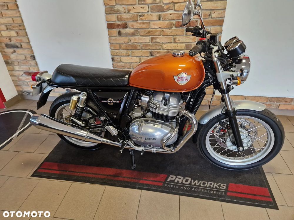 Royal Enfield Continental - 4