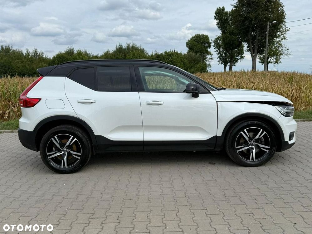 Volvo XC 40 B4 B AWD DKG RDesign - 5