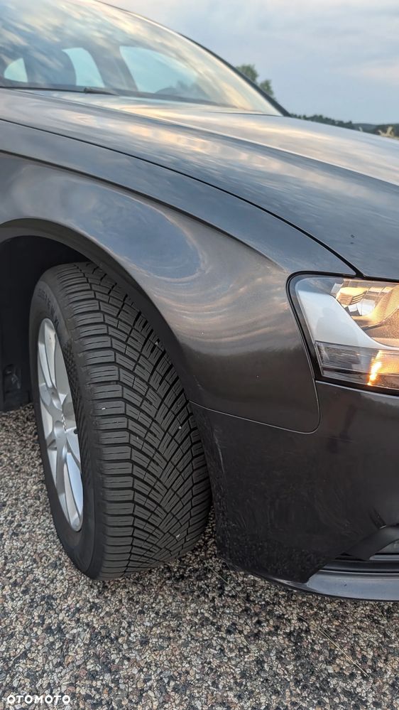 Audi A4 Avant 2.0 TDI DPF Ambiente - 13