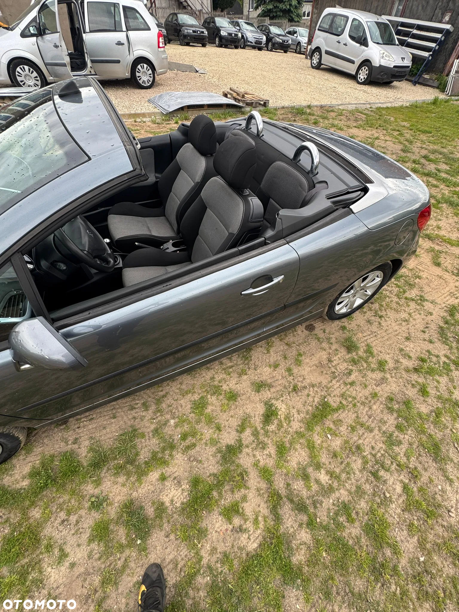 Peugeot 207 CC - 16