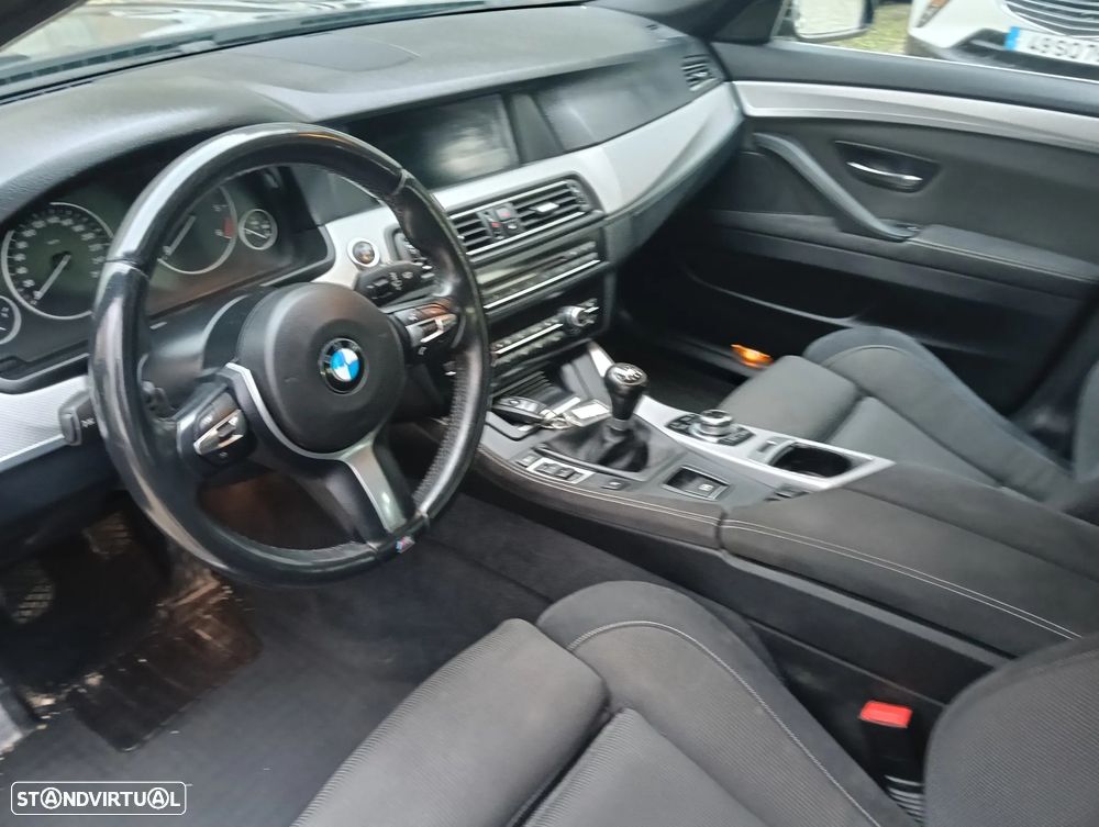 BMW 520 d Pack M - 24