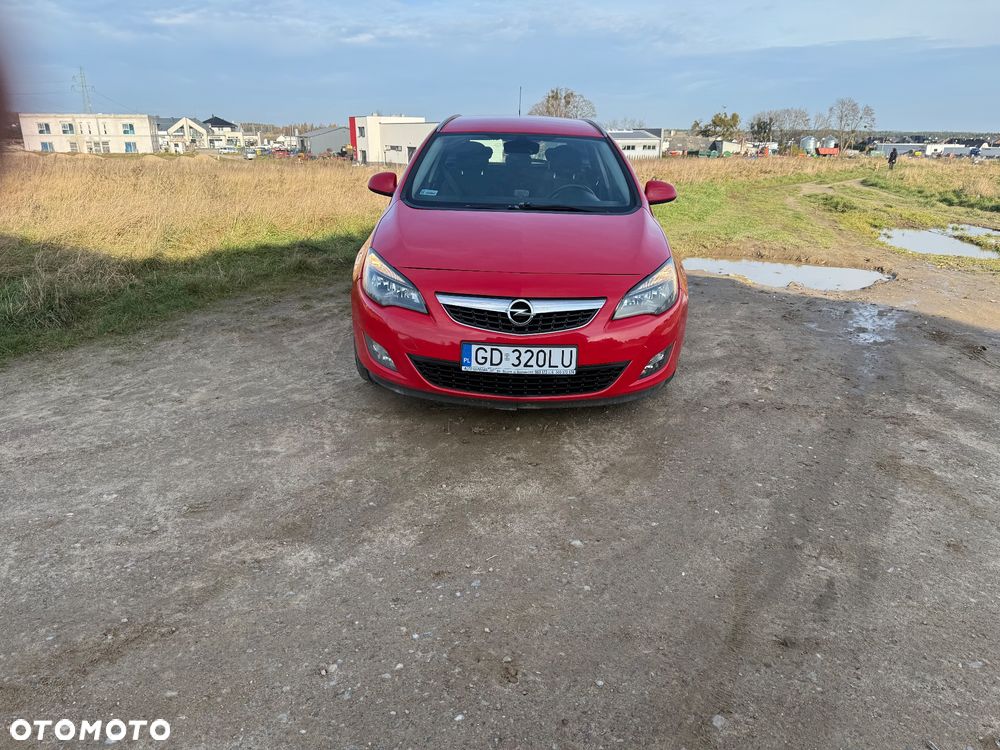 Opel Astra ver-2-0-cdti-sport - 1