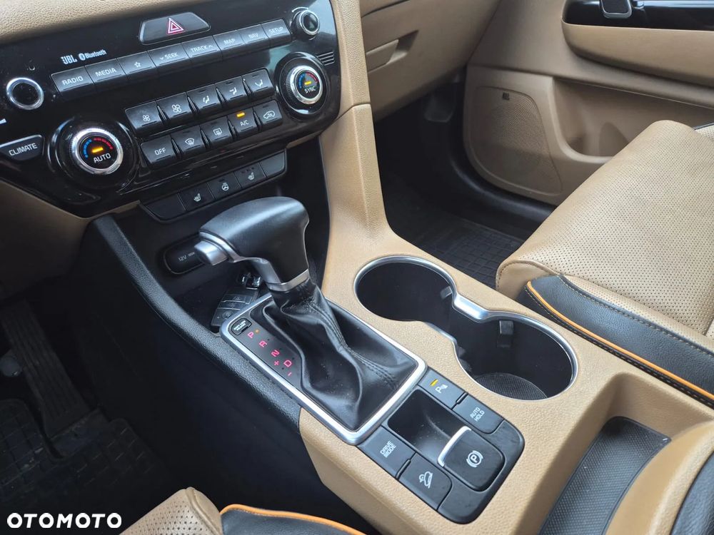 Kia Sportage 1.6 T-GDI L Business Line Plus 2WD DCT - 7