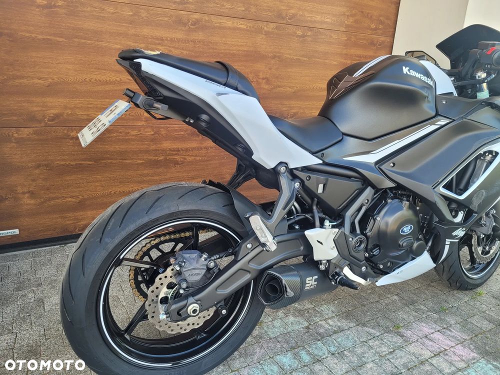 Kawasaki Ninja - 7