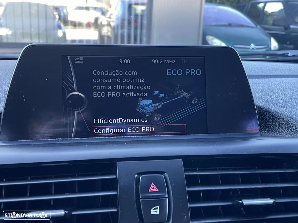 BMW 116 d EDynamics Line Urban - 35