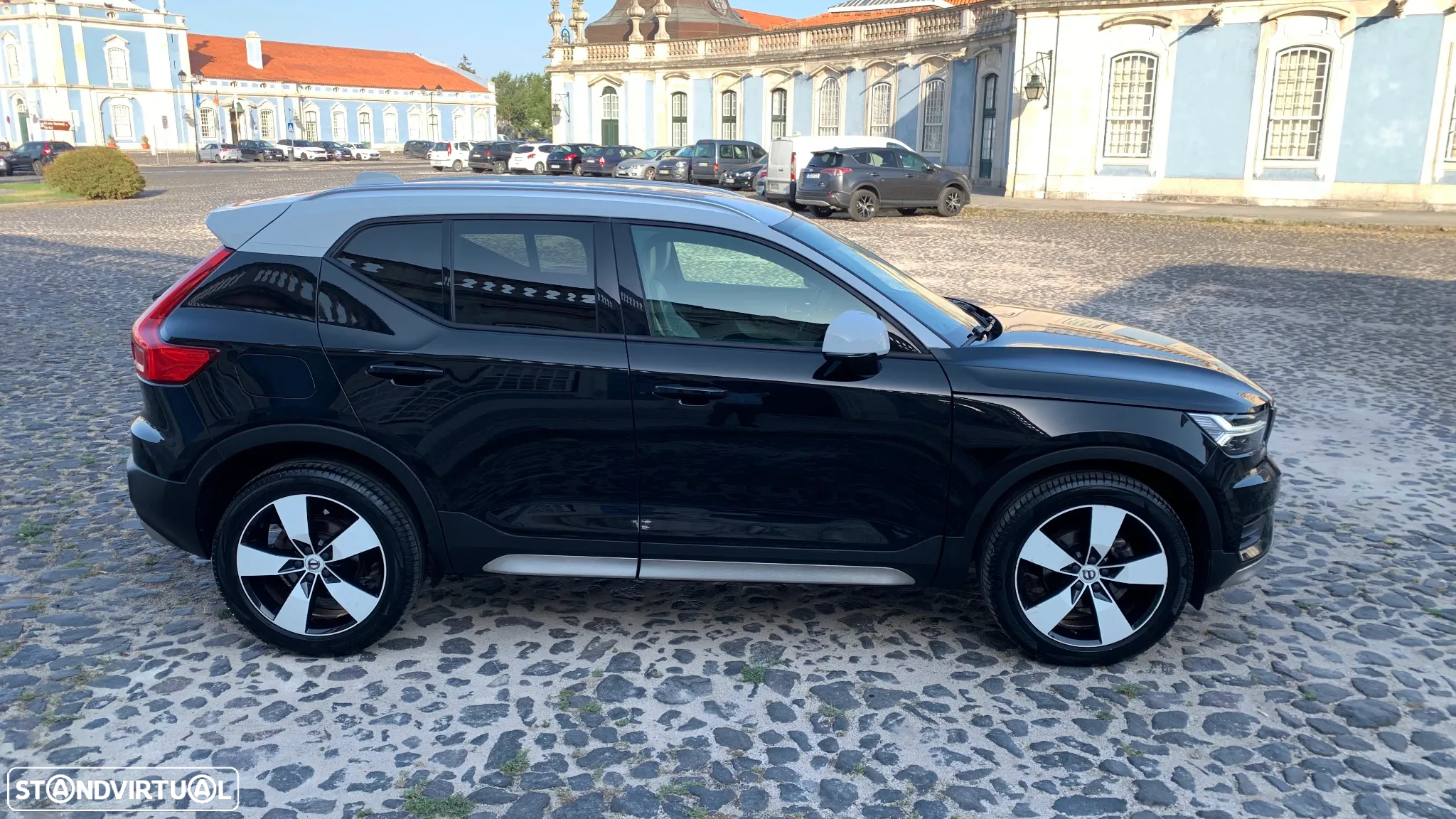 Volvo XC 40 2.0 D3 Momentum Plus Geartronic - 9