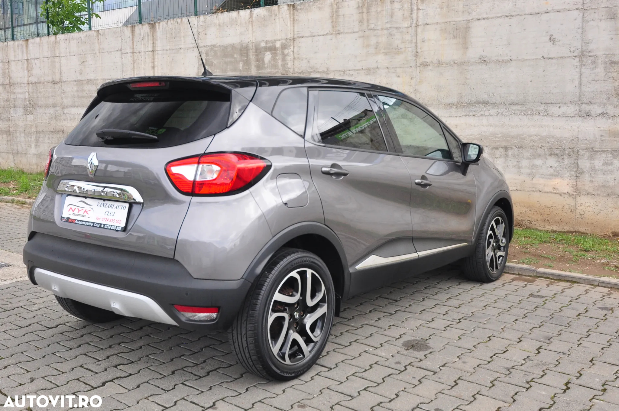 Renault Captur ENERGY dCi 90 EDC XMOD - 10