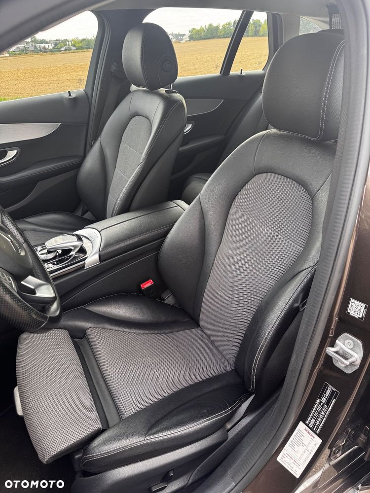 Mercedes-Benz Klasa C 350 e - 22