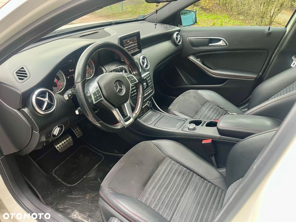 Mercedes-Benz Klasa A 200 7G-DCT Motorsport Edition - 10