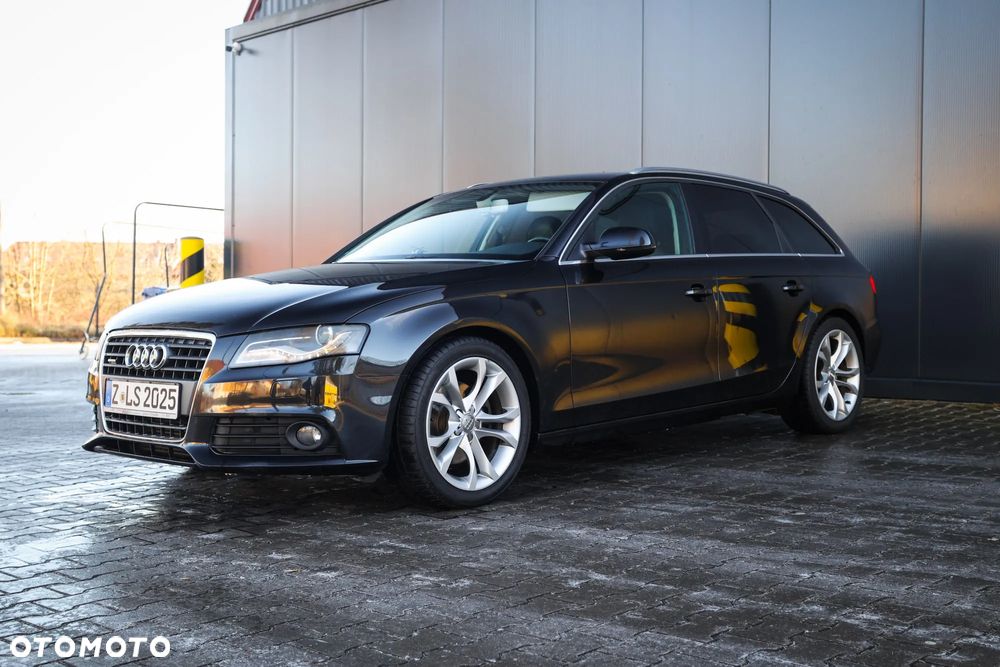 Audi A4 Avant 2.0 TDI DPF quattro S line Sportpaket (plus) - 11