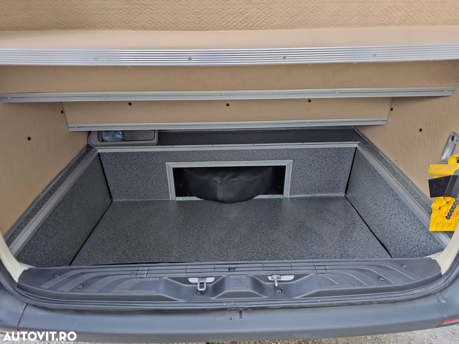 Mercedes-Benz SPRINTER - 3